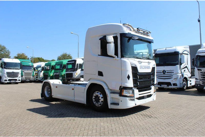 Scania R450 * RETARDER * 4X2 * - Cabeza tractora: foto 4 Scania R450 * RETARDER * 4X2 * - Cabeza tractora: foto 4