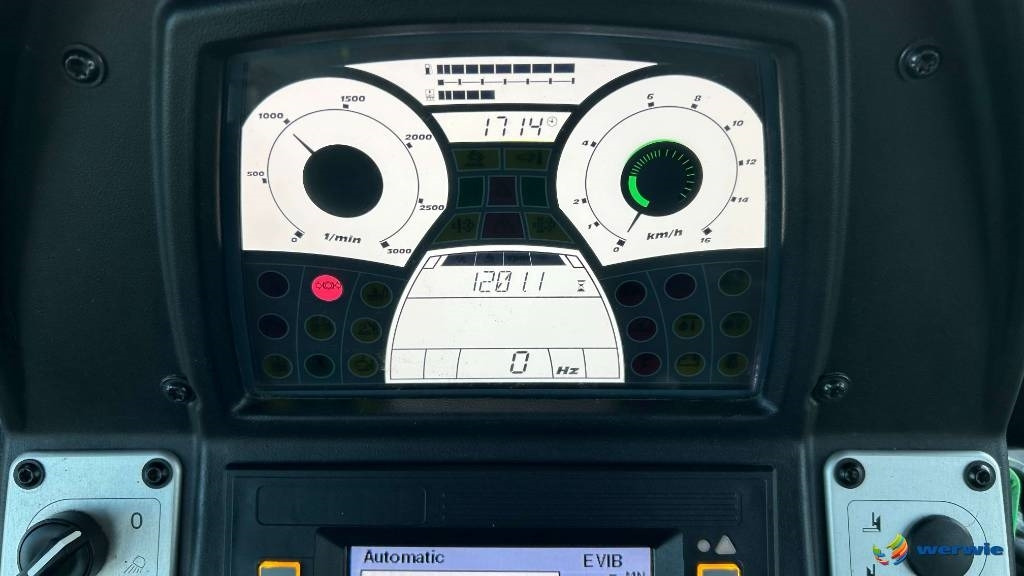 Apisonadora de asfalto Bomag BW 174 AP-4V AM: foto 18 Apisonadora de asfalto Bomag BW 174 AP-4V AM: foto 18