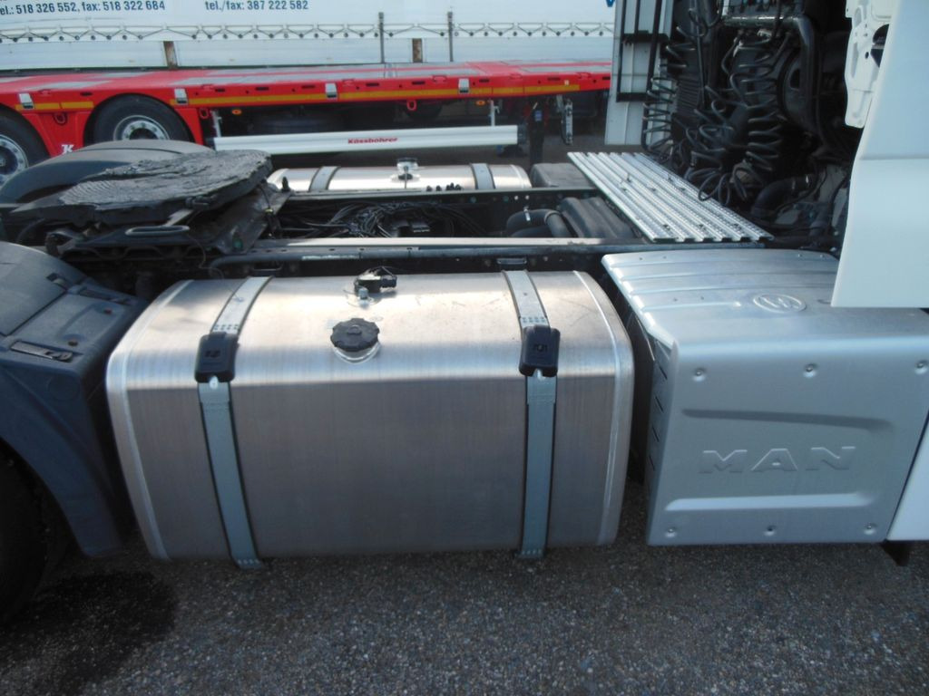 Arrendamiento de MAN TGX 18.500 XXL, RETARDER, TOP STAND MAN TGX 18.500 XXL, RETARDER, TOP STAND MAN TGX 18.500 XXL, RETARDER, TOP STAND MAN TGX 18.500 XXL, RETARDER, TOP STAND: foto 9