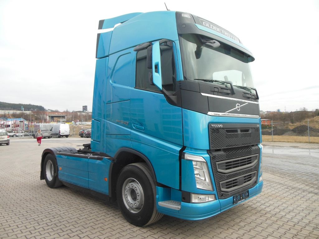 Volvo FH 13/540, GLOBE Volvo FH 13/540, GLOBE - Cabeza tractora: foto 2 Volvo FH 13/540, GLOBE Volvo FH 13/540, GLOBE - Cabeza tractora: foto 2