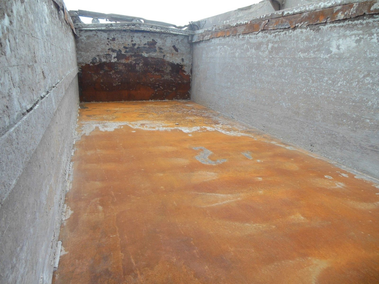 Camión volquete Mercedes-Benz ACTROS 4144, 8X6, 3 PEDALE, MEILLER, BODRMATIC: foto 13 Camión volquete Mercedes-Benz ACTROS 4144, 8X6, 3 PEDALE, MEILLER, BODRMATIC: foto 13