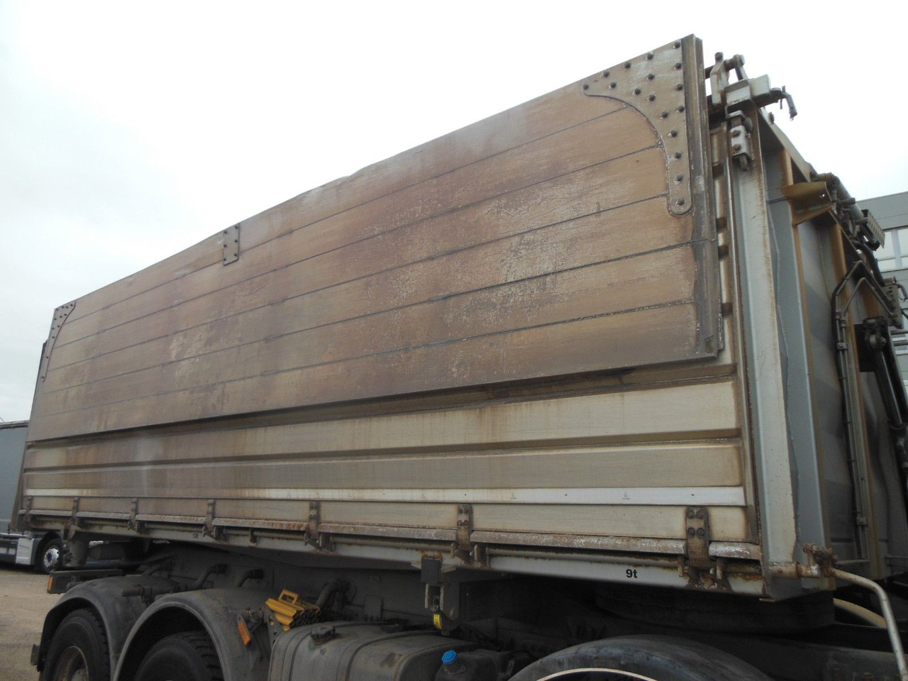 Camión volquete Mercedes-Benz ACTROS 4144, 8X6, 3 PEDALE, MEILLER, BODRMATIC: foto 15 Camión volquete Mercedes-Benz ACTROS 4144, 8X6, 3 PEDALE, MEILLER, BODRMATIC: foto 15