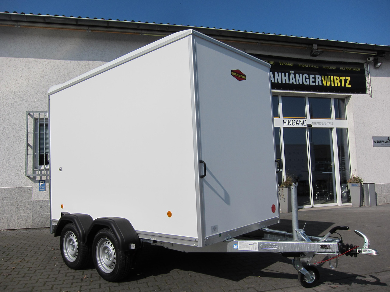 Böckmann Koffer KT 3015/20 H weiß 301x150x202cm (M) 2000kg WCF 100 km/H - Remolque caja cerrada: foto 2 Böckmann Koffer KT 3015/20 H weiß 301x150x202cm (M) 2000kg WCF 100 km/H - Remolque caja cerrada: foto 2