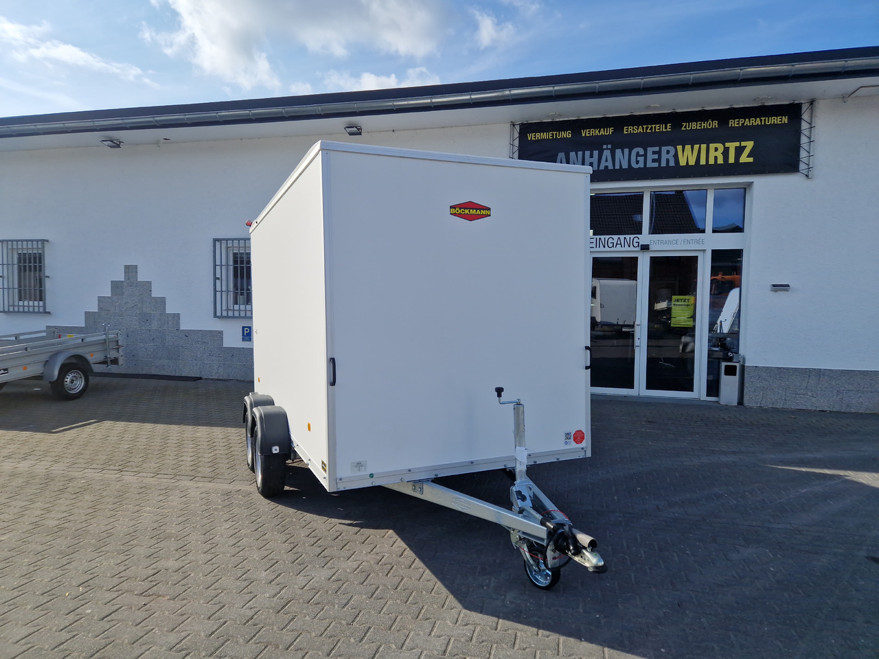 Böckmann Koffer KT 4018/27 H weiß 400x185x202cm (XL) 2700kg Modell 2024 - Remolque caja cerrada: foto 4 Böckmann Koffer KT 4018/27 H weiß 400x185x202cm (XL) 2700kg Modell 2024 - Remolque caja cerrada: foto 4