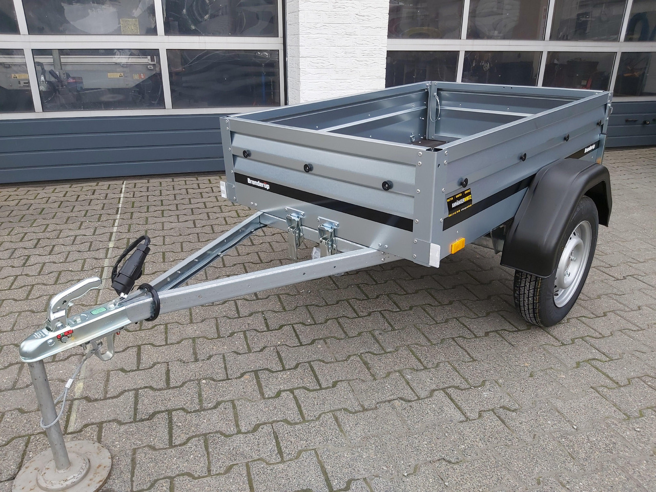 Brenderup 1150 S UB 500 144x94x35cm Klappdeichsel Anhänger (XXS) 500kg online AKTION - Remolque de coche: foto 2 Brenderup 1150 S UB 500 144x94x35cm Klappdeichsel Anhänger (XXS) 500kg online AKTION - Remolque de coche: foto 2