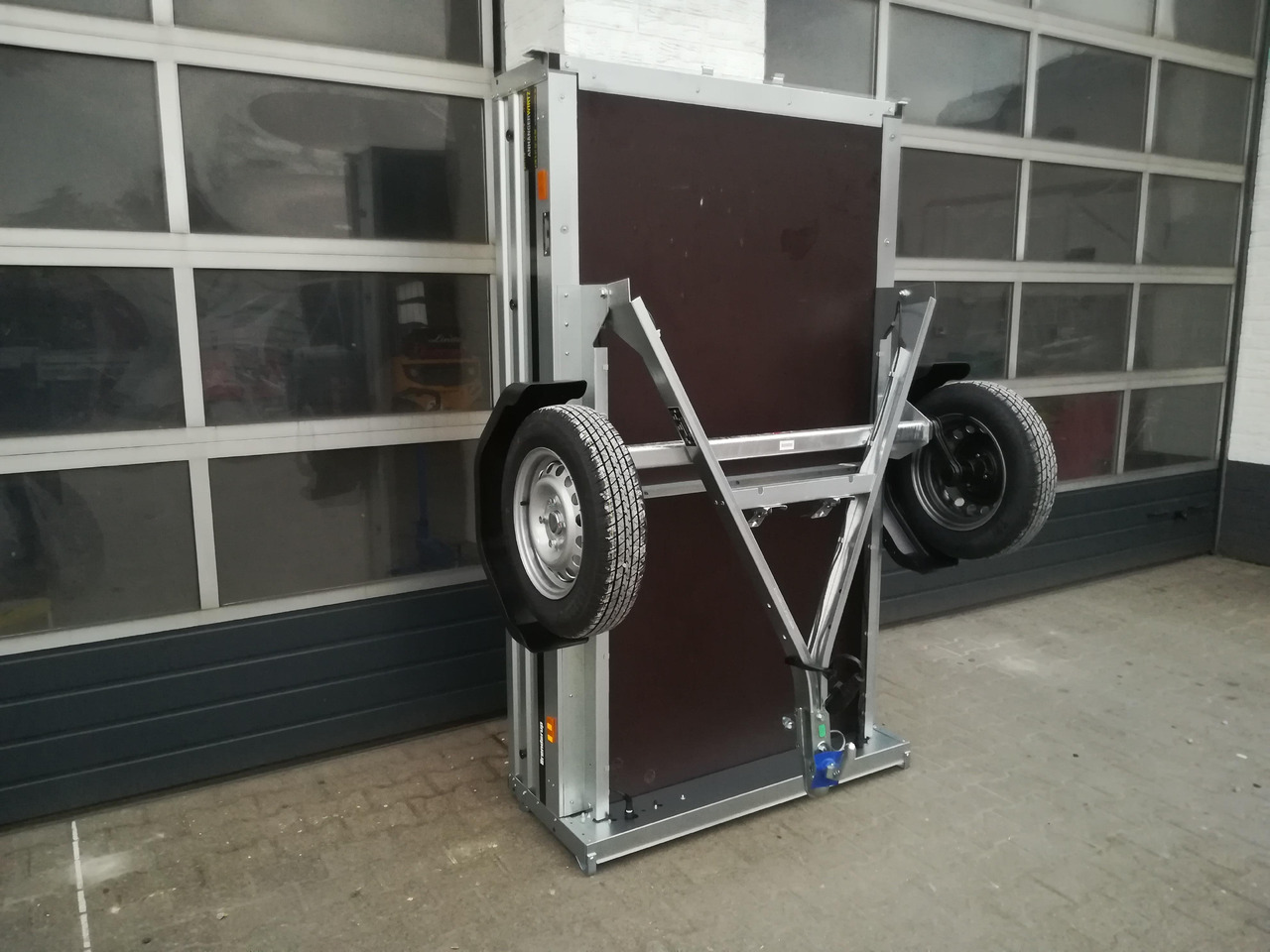 Brenderup 1205 S UB 750 Klappdeichsel Anhänger 204x116x35cm (XS) 750kg Modell 2024 - Remolque de coche: foto 2 Brenderup 1205 S UB 750 Klappdeichsel Anhänger 204x116x35cm (XS) 750kg Modell 2024 - Remolque de coche: foto 2