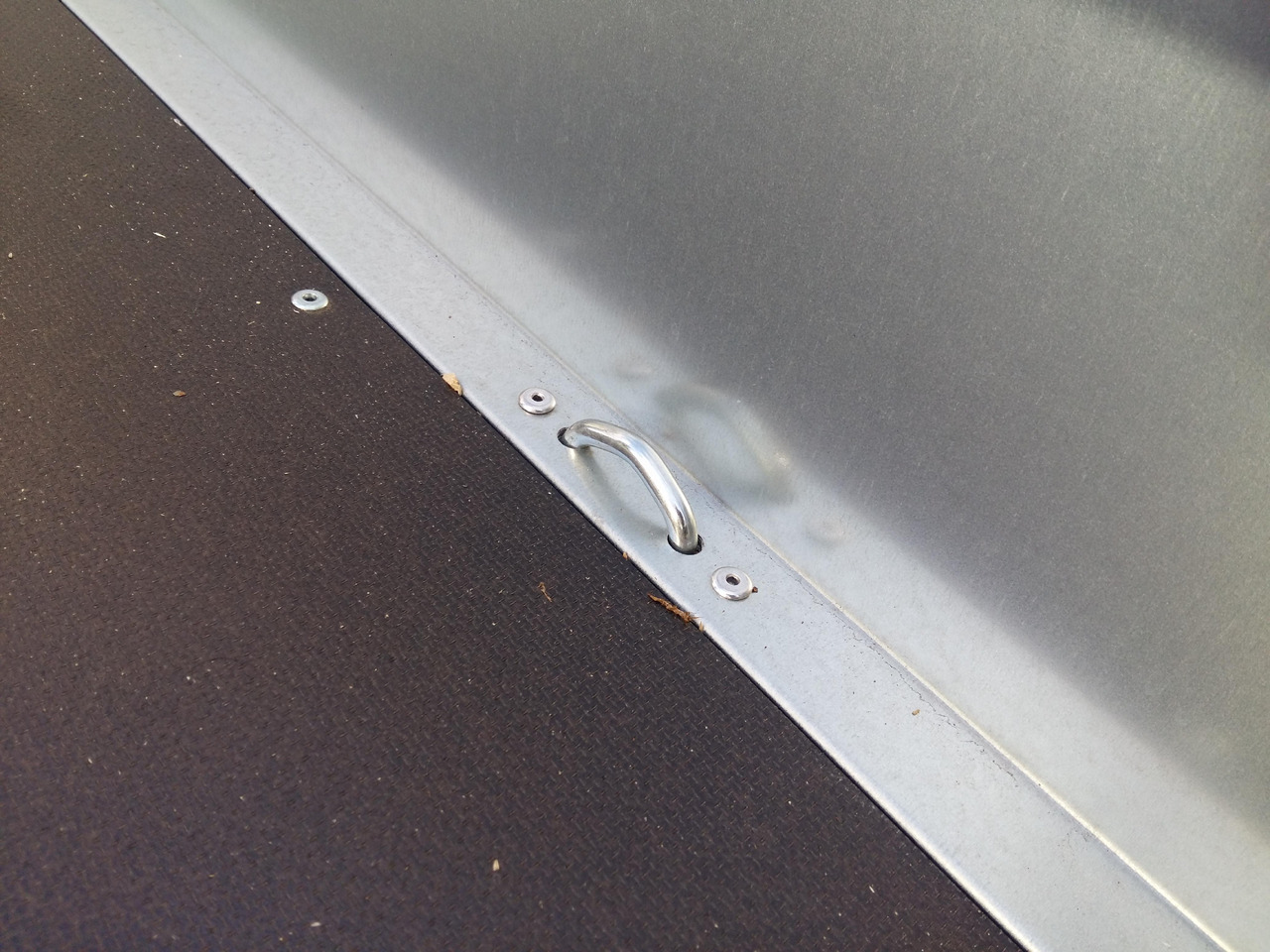 Brenderup 2300 WSB 301x153x40cm Stahl ankippbar Rampenklappe klappbare Vorderwand (M) 1300kg - Remolque porta maquinaria: foto 4 Brenderup 2300 WSB 301x153x40cm Stahl ankippbar Rampenklappe klappbare Vorderwand (M) 1300kg - Remolque porta maquinaria: foto 4