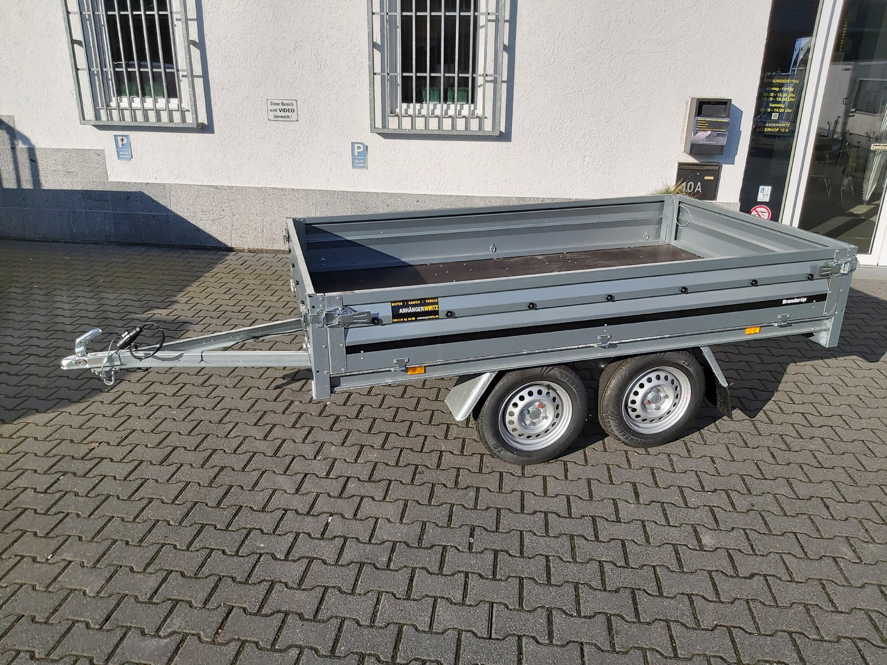 Brenderup 3251 STU 750 250x142x35cm Tandemachse 13" (S) 750kg - Remolque plataforma/ Caja abierta: foto 2 Brenderup 3251 STU 750 250x142x35cm Tandemachse 13" (S) 750kg - Remolque plataforma/ Caja abierta: foto 2