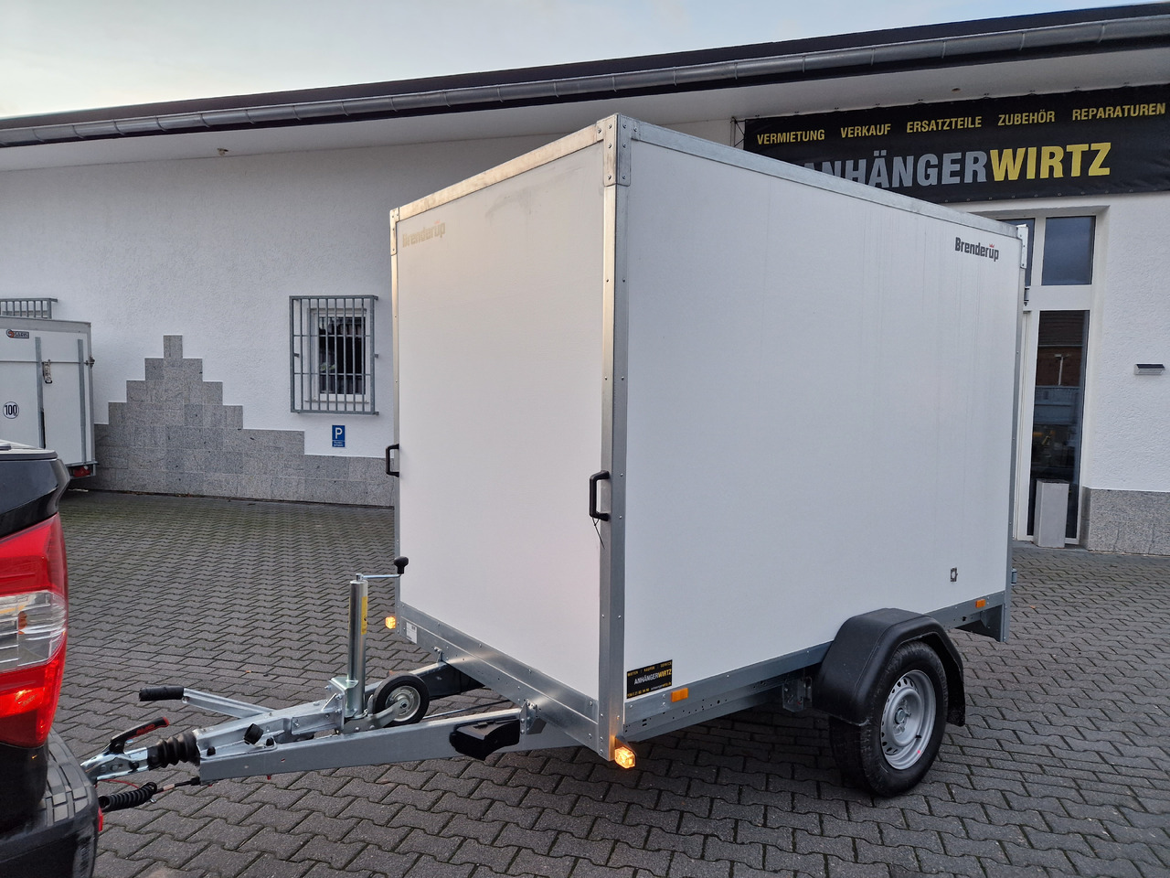 Brenderup Cargo Dynamic CD260 BD 260x150x185cm Hecktüren Wabenwände (S) 1300kg - Remolque caja cerrada: foto 4 Brenderup Cargo Dynamic CD260 BD 260x150x185cm Hecktüren Wabenwände (S) 1300kg - Remolque caja cerrada: foto 4