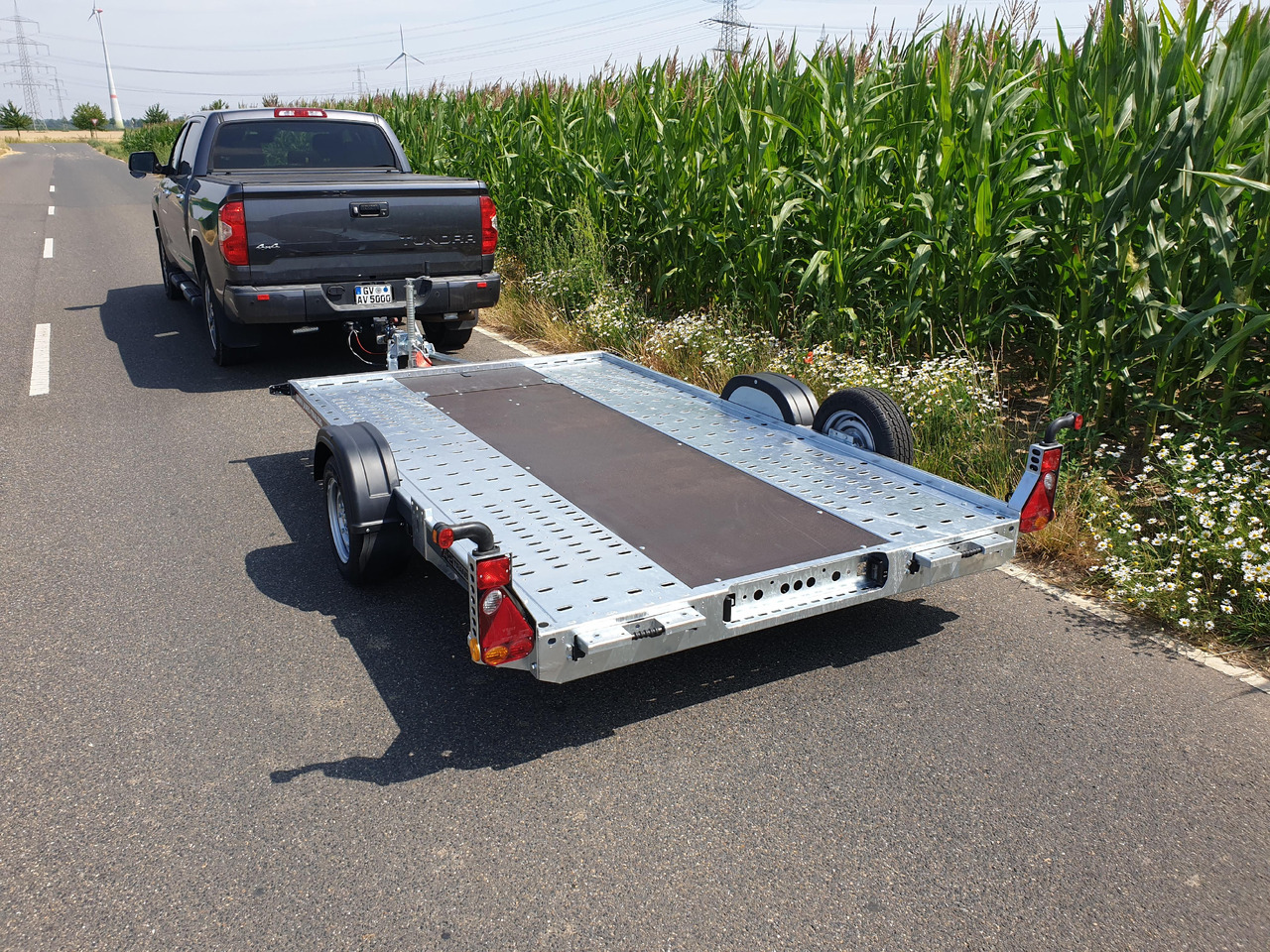 Brian James A2 Transporter 320x180cm ausziehbare Rampen 190cm Stützen greyline 1500kg Abverkauf - Remolque porta maquinaria: foto 3 Brian James A2 Transporter 320x180cm ausziehbare Rampen 190cm Stützen greyline 1500kg Abverkauf - Remolque porta maquinaria: foto 3