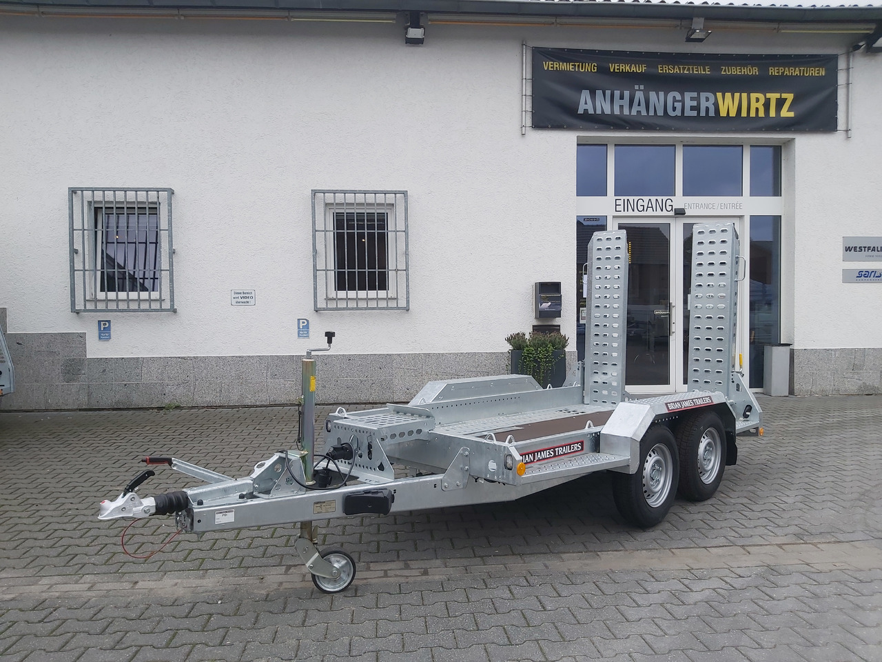 Brian James Digger Plant 543-2813-27 280x130cm Schaufelablage Rampen Reserverad 2700kg Aktion - Remolque porta maquinaria: foto 5 Brian James Digger Plant 543-2813-27 280x130cm Schaufelablage Rampen Reserverad 2700kg Aktion - Remolque porta maquinaria: foto 5