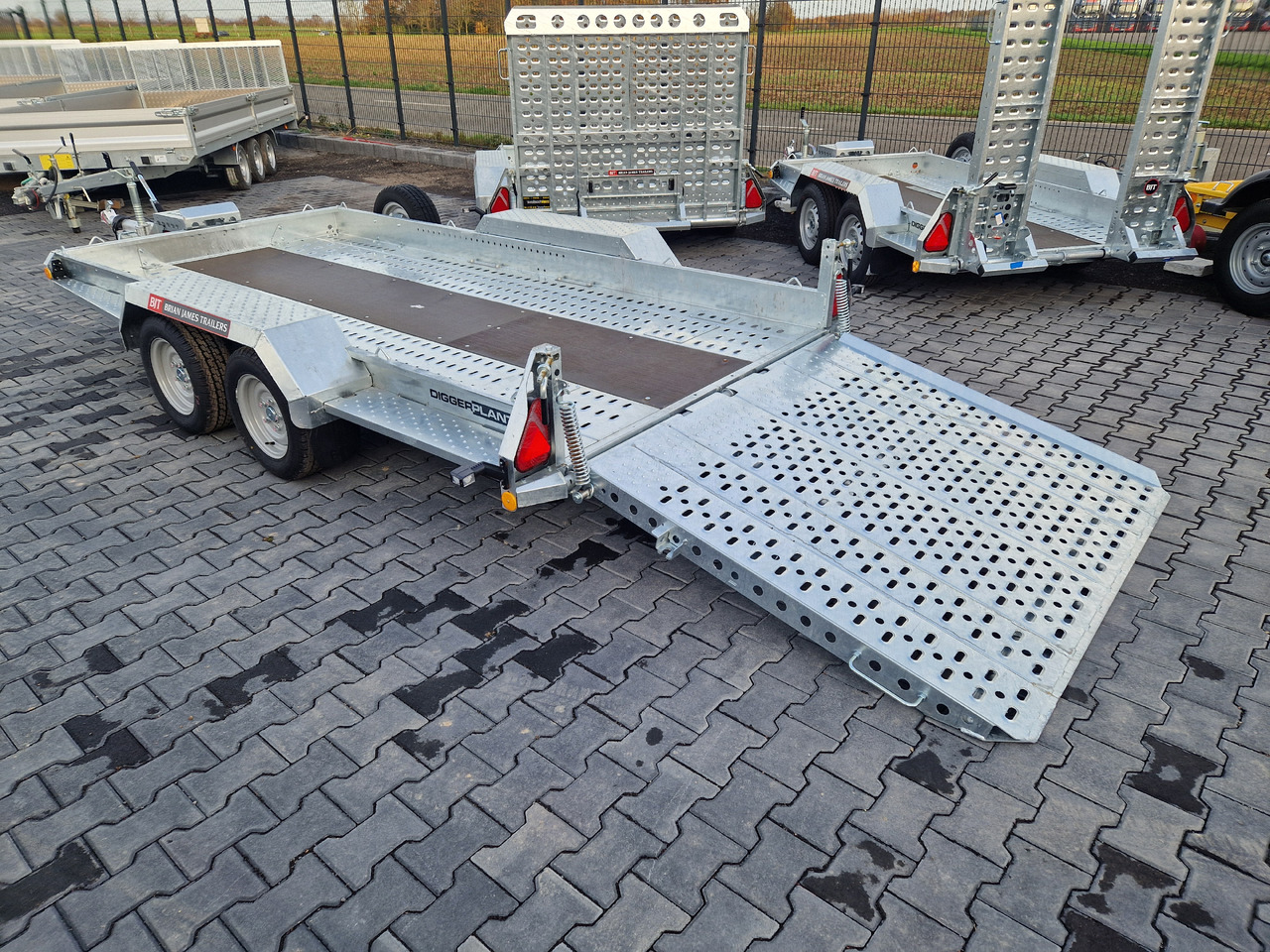 Brian James Digger Plant 543-3717-35-2 370x170x15cm Auffahrklappe Reserverad Schaufelablage 3500kg - Remolque porta maquinaria: foto 1 Brian James Digger Plant 543-3717-35-2 370x170x15cm Auffahrklappe Reserverad Schaufelablage 3500kg - Remolque porta maquinaria: foto 1