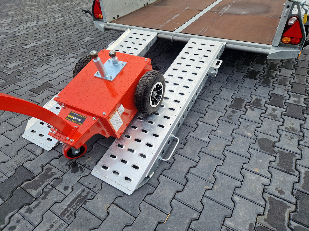 Brian James General Plant 360x185x25cm Auffahrrampen Reserverad (L) 3500kg - Remolque porta maquinaria: foto 2 Brian James General Plant 360x185x25cm Auffahrrampen Reserverad (L) 3500kg - Remolque porta maquinaria: foto 2