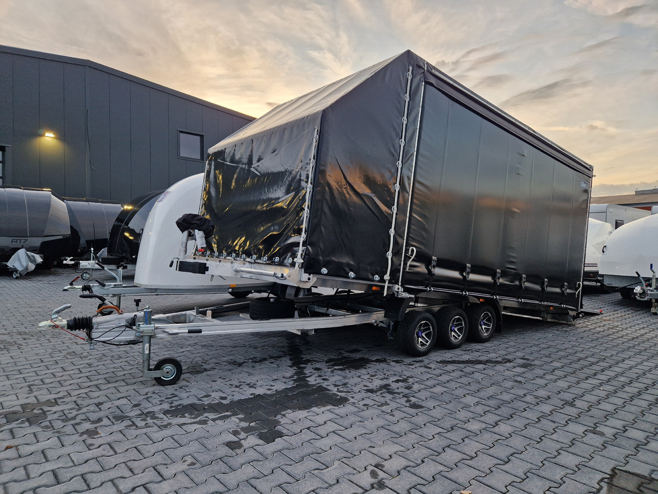 Remolque portavehículos Cartrailer Mototent Silverstone Light Alu 520x210x200cm blackline Tridem 10" (XXL) 3500kg: foto 9