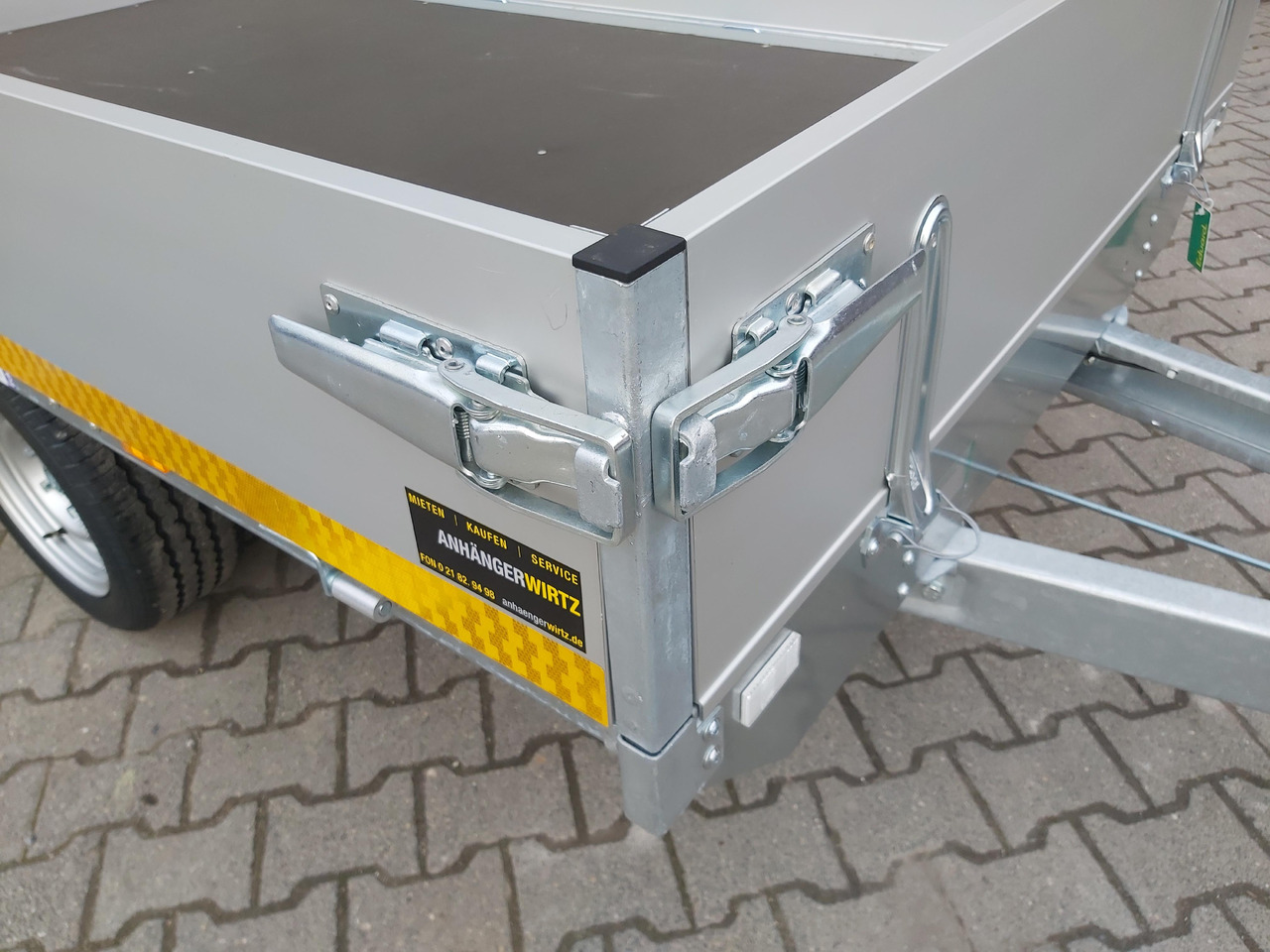 Hochlader light 2314 230x145x30cm Lfh: 63cm (XS) 1500kg - Remolque de coche: foto 4 Hochlader light 2314 230x145x30cm Lfh: 63cm (XS) 1500kg - Remolque de coche: foto 4