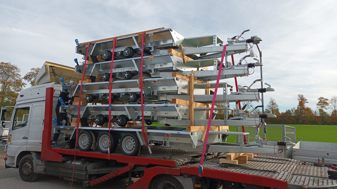 Martz Maschinentransporter BUILDER M 300x152x20cm Auffahrklappe (M) 2700kg - Remolque porta maquinaria: foto 1 Martz Maschinentransporter BUILDER M 300x152x20cm Auffahrklappe (M) 2700kg - Remolque porta maquinaria: foto 1