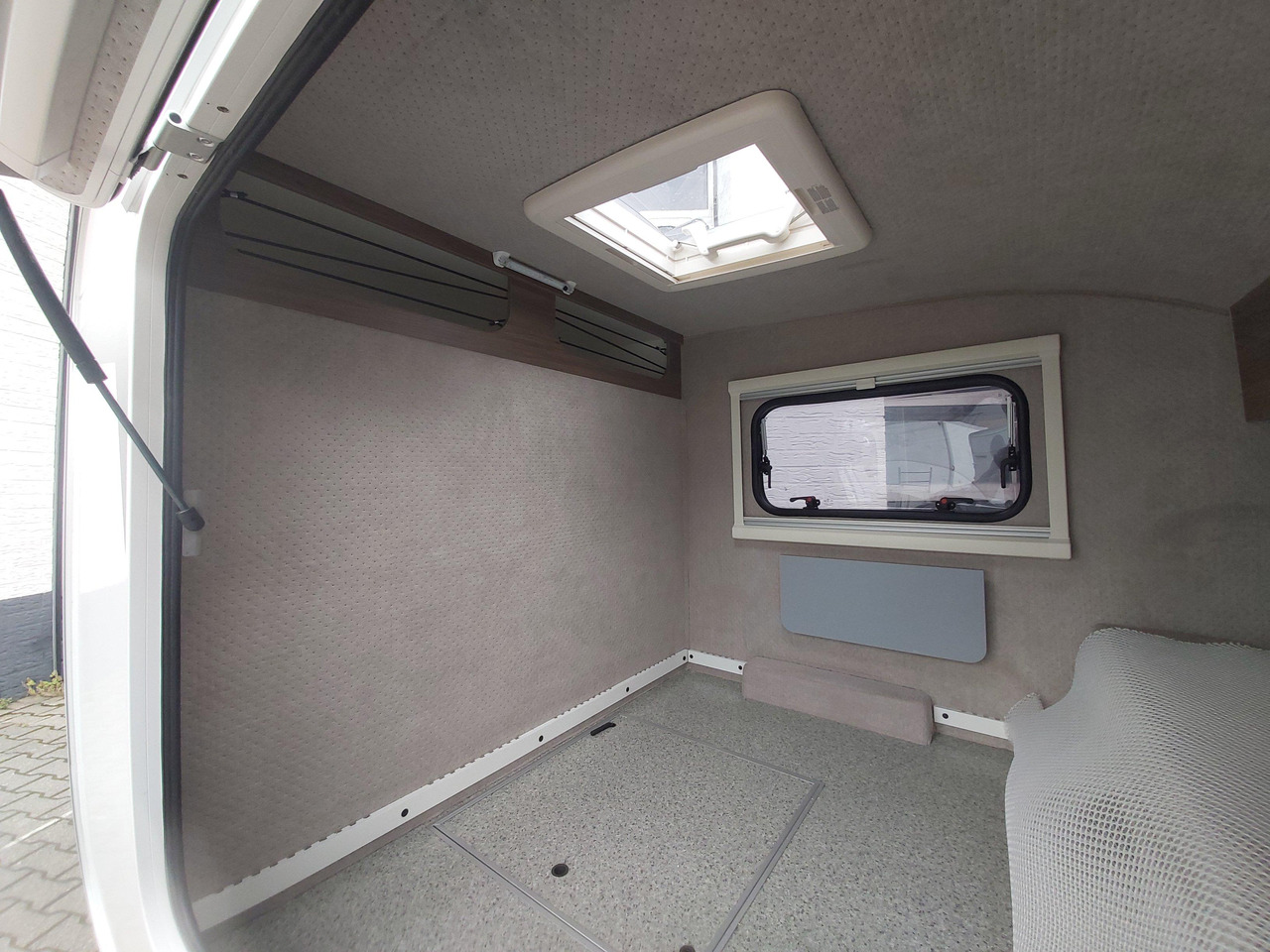 Caravana Mini Camper Mini Tommy TMC25 Basic 252x140x121cm 100 km/H 750kg ungebremst Januar AKTION: foto 7