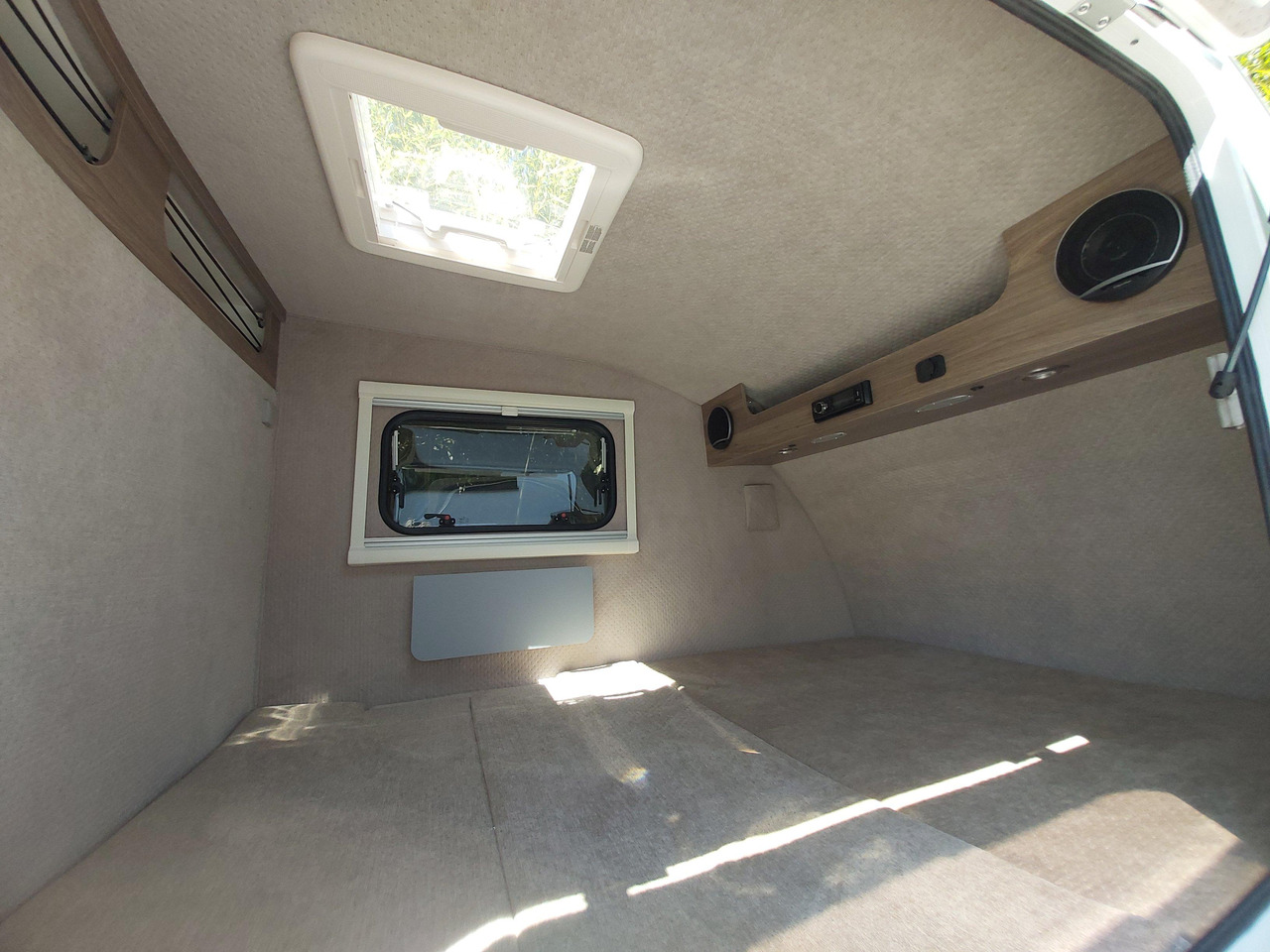 Caravana Mini Camper Mini Tommy TMC25 Basic V1 252x140x121cm Küche 100km/H 750kg ohne Bremse Winter Aktion: foto 10