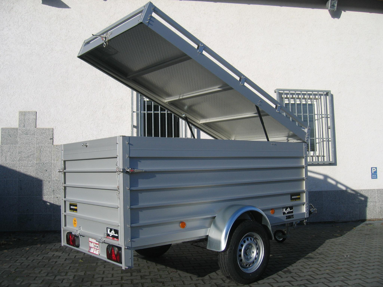 PKW Anhänger Koch Aluline 4.13 Deckel 250x125x95cm (S) 1300kg 100 km/H Aktion 2022 - Remolque caja cerrada: foto 3 PKW Anhänger Koch Aluline 4.13 Deckel 250x125x95cm (S) 1300kg 100 km/H Aktion 2022 - Remolque caja cerrada: foto 3