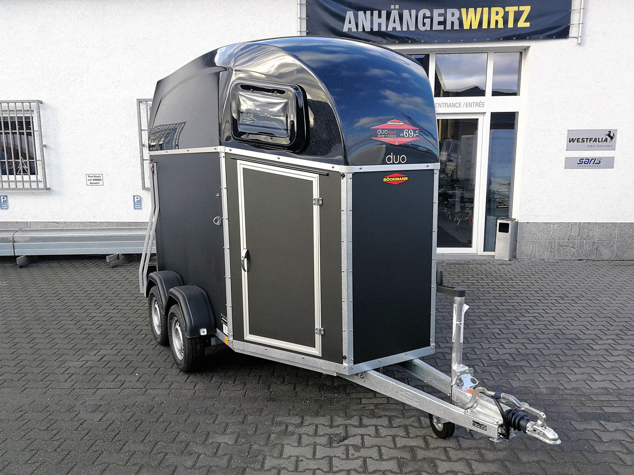 Pferdeanhänger Böckmann DUO Esprit silver black Haube schwarz 2400kg Modell 2024 - Remolque para caballos: foto 5 Pferdeanhänger Böckmann DUO Esprit silver black Haube schwarz 2400kg Modell 2024 - Remolque para caballos: foto 5
