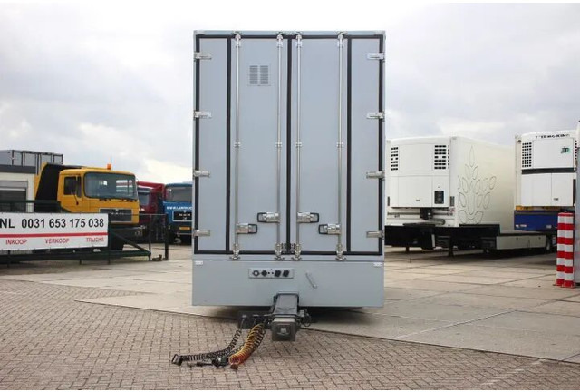 DRACO Middenas aanhangwagen bloemen / planten verkoopwagen - Remolque caja cerrada: foto 4 DRACO Middenas aanhangwagen bloemen / planten verkoopwagen - Remolque caja cerrada: foto 4