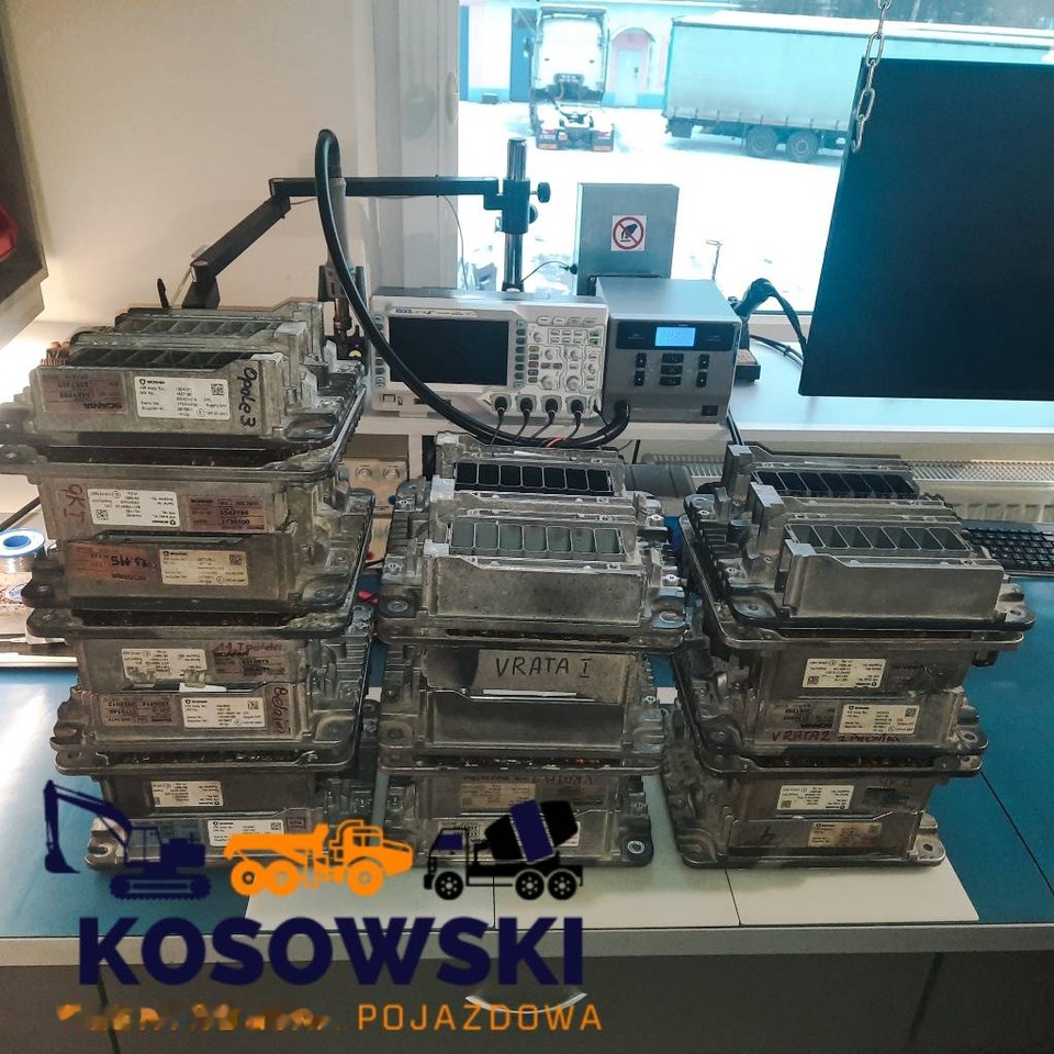 DOOSAN DX300 - Unidad de control para Excavadora de cadenas: foto 3 DOOSAN DX300 - Unidad de control para Excavadora de cadenas: foto 3