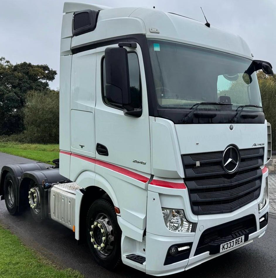 Mercedes Actros - Cabeza tractora: foto 2 Mercedes Actros - Cabeza tractora: foto 2