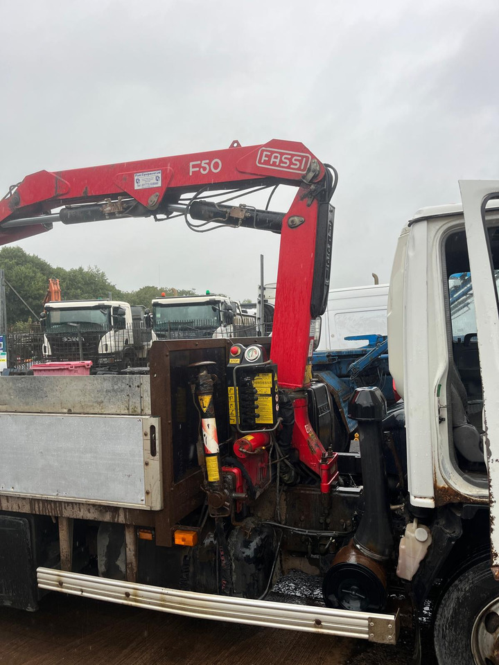 Isuzu NQR 70 - Camión caja abierta, Camión grúa: foto 3 Isuzu NQR 70 - Camión caja abierta, Camión grúa: foto 3