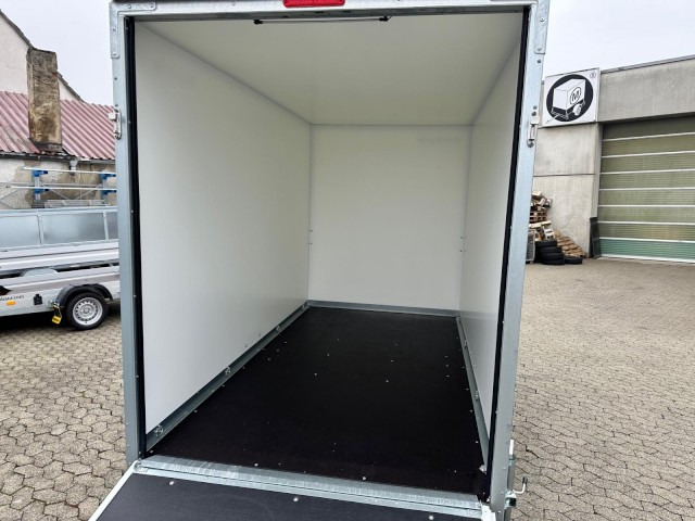 Arrendamiento de  Brenderup Cargo Dynamic CD300BR1300 Rampe Kofferanhänger 1,3 to. 300x155x185cm Brenderup Cargo Dynamic CD300BR1300 Rampe Kofferanhänger 1,3 to. 300x155x185cm: foto 8