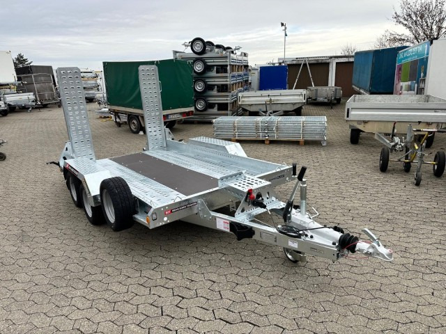 Brian James Cargo Digger Plant 2 Baumaschinenanhänger 543-3217-35-2-12 , 3200 x 1700 mm, 3,5 to. - Remolque porta maquinaria: foto 1 Brian James Cargo Digger Plant 2 Baumaschinenanhänger 543-3217-35-2-12 , 3200 x 1700 mm, 3,5 to. - Remolque porta maquinaria: foto 1