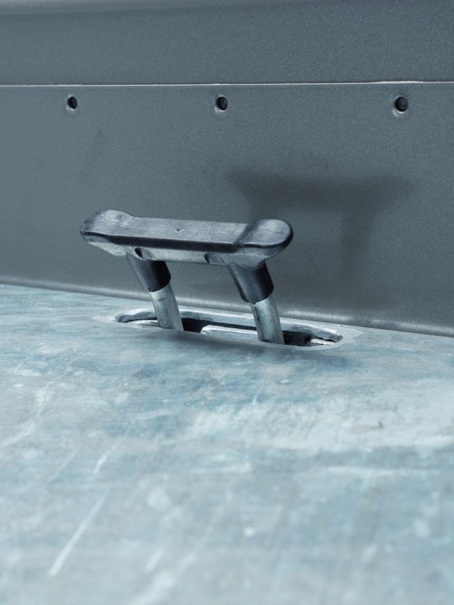 Humbaur 3-Seitenkipper HTK 2000.27 Alu, 2670 x 1500 x 350 mm, 2,0 to. - Remolque volquete: foto 4 Humbaur 3-Seitenkipper HTK 2000.27 Alu, 2670 x 1500 x 350 mm, 2,0 to. - Remolque volquete: foto 4