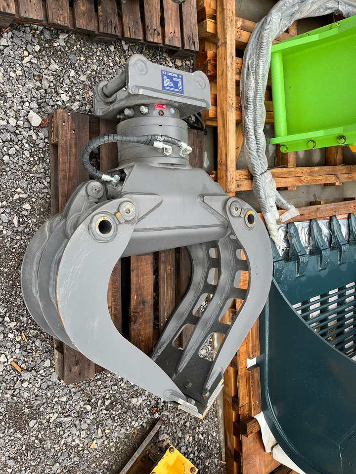 Balavto stone grapple BG08 with rotator - Pinza de manipulación para Excavadora: foto 2 Balavto stone grapple BG08 with rotator - Pinza de manipulación para Excavadora: foto 2