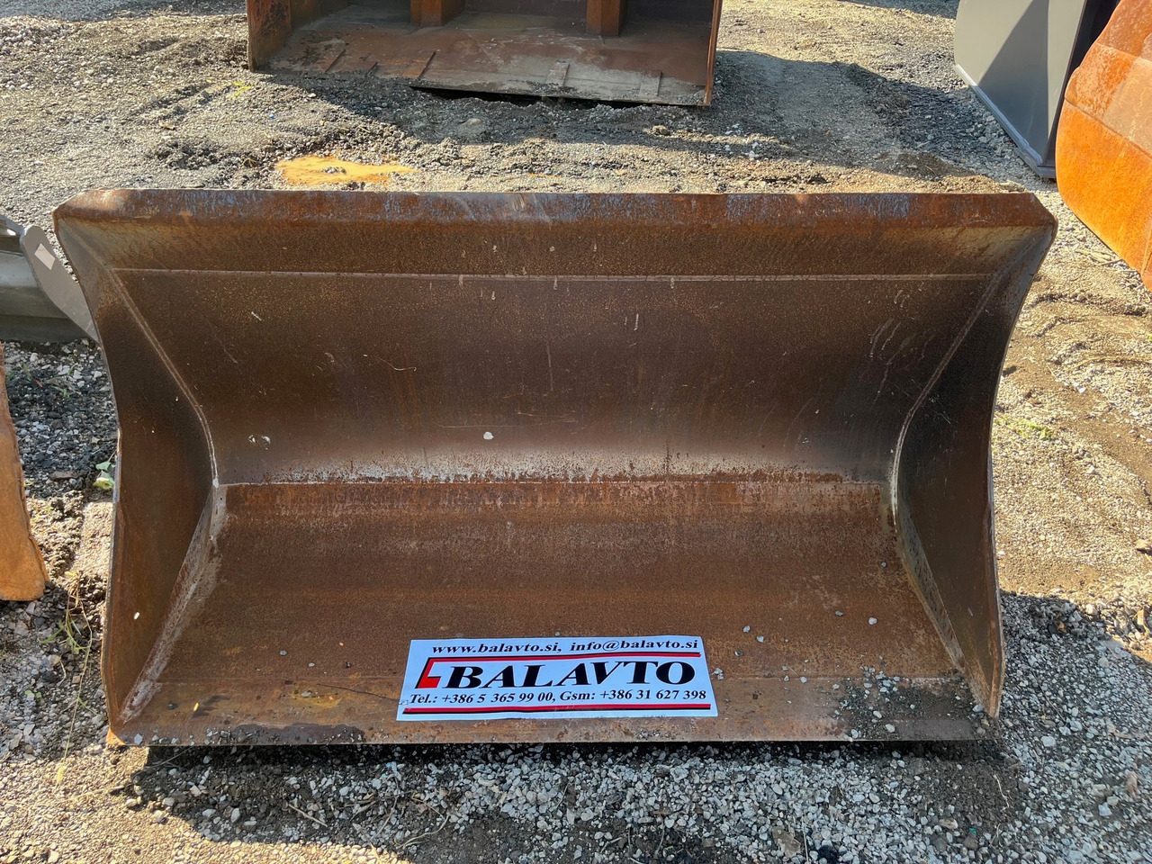 - Cazo cargador: foto 1 - Cazo cargador: foto 1