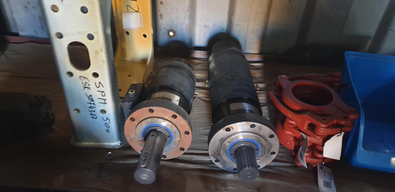 HKS DA--H 80 360º for PUTZMEISTER SPM 500 ESK1602791  for Putzmeister SPM 500 roadheader - Motor hidráulico: foto 1 HKS DA--H 80 360º for PUTZMEISTER SPM 500 ESK1602791  for Putzmeister SPM 500 roadheader - Motor hidráulico: foto 1