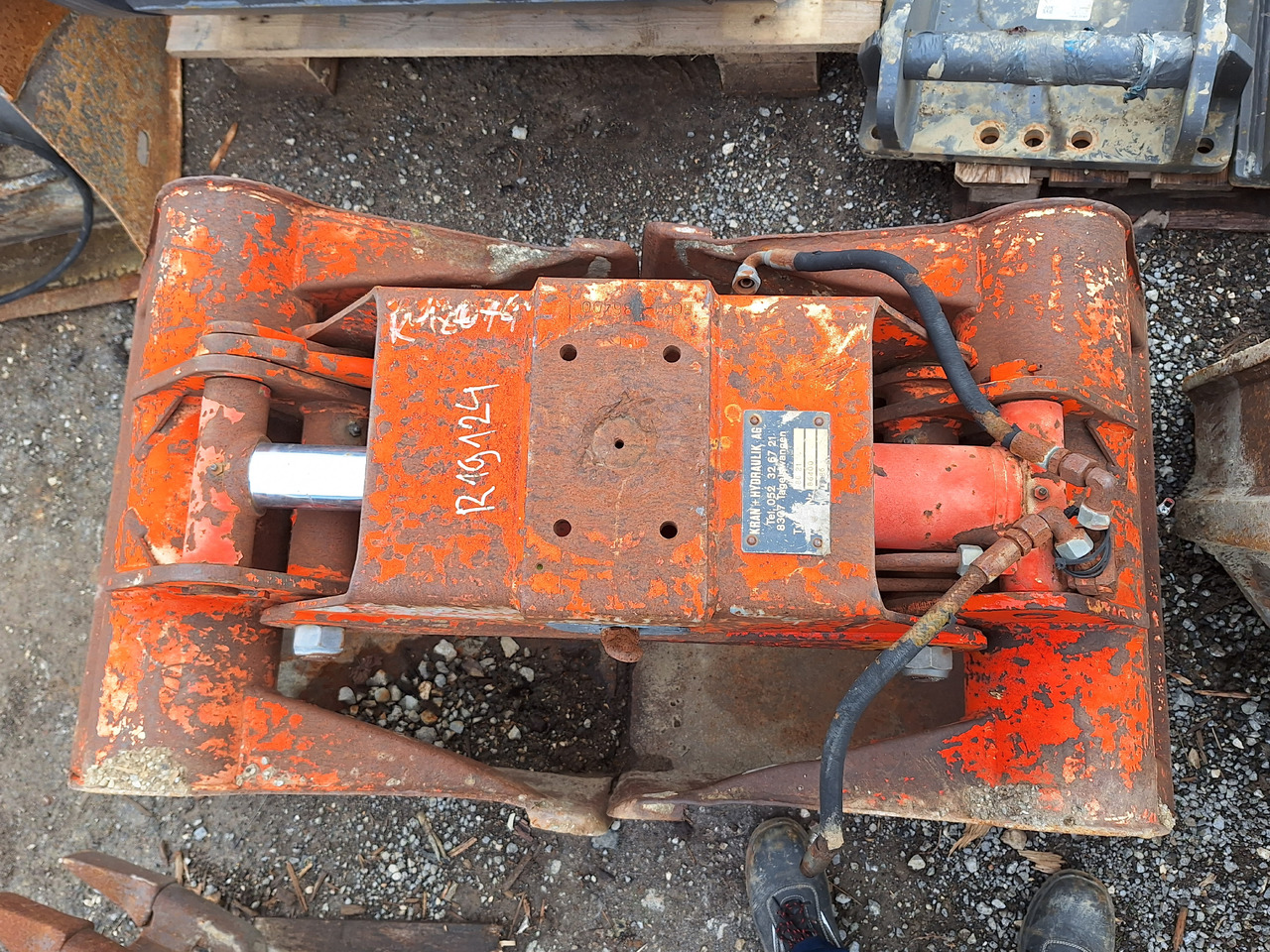 Kran Hydraulik BG 21 - Pinza de manipulación para Excavadora: foto 3 Kran Hydraulik BG 21 - Pinza de manipulación para Excavadora: foto 3
