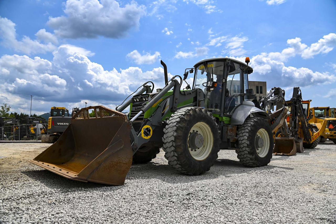 Lännen 8600E - Retroexcavadora: foto 1 Lännen 8600E - Retroexcavadora: foto 1