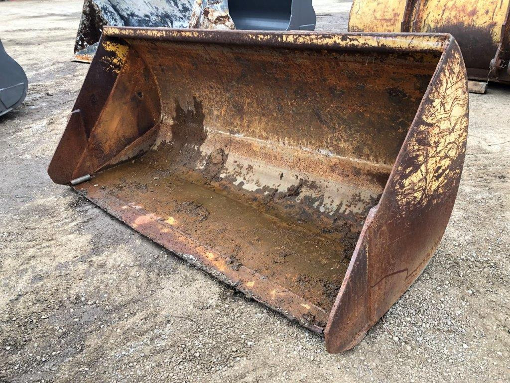 Loader bucket 2350 mm for Volvo BM4600 - Cazo cargador: foto 2 Loader bucket 2350 mm for Volvo BM4600 - Cazo cargador: foto 2