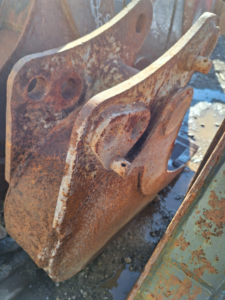 Narrow digging bucket 300 mm - Cazo para excavadora: foto 3 Narrow digging bucket 300 mm - Cazo para excavadora: foto 3