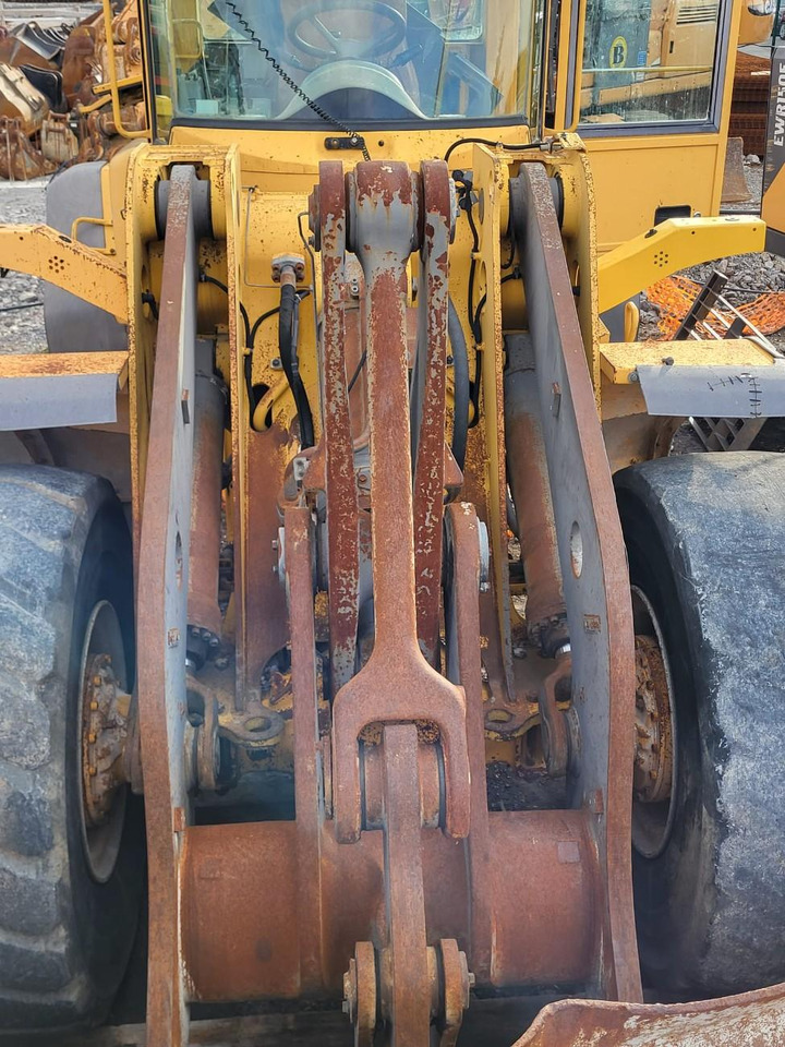 Volvo lifting framework - Recambio para Cargadora: foto 2 Volvo lifting framework - Recambio para Cargadora: foto 2