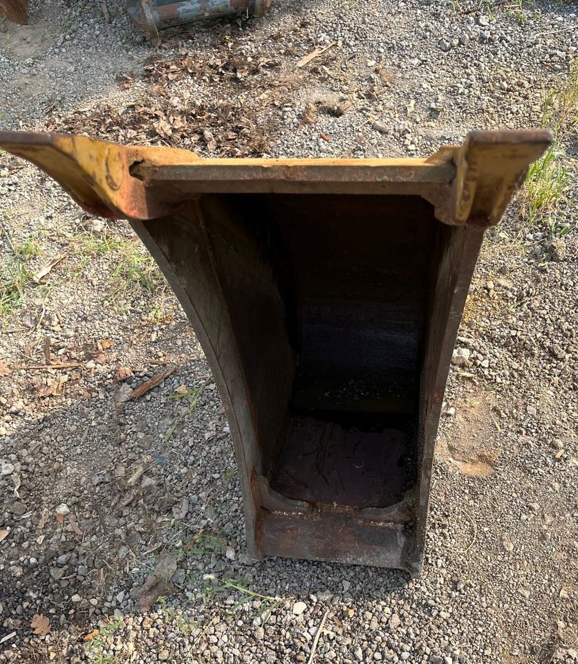 Trenching bucket 350 mm - Cazo para excavadora: foto 2 Trenching bucket 350 mm - Cazo para excavadora: foto 2