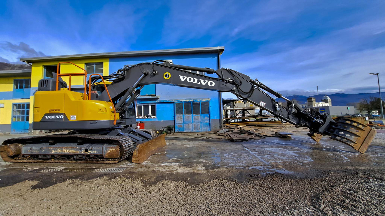 VOLVO ECR235EL - Excavadora de cadenas: foto 4 VOLVO ECR235EL - Excavadora de cadenas: foto 4