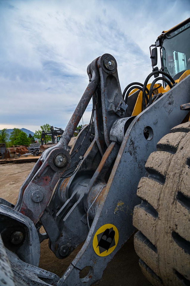 Cargadora de ruedas VOLVO L180G: foto 16 Cargadora de ruedas VOLVO L180G: foto 16