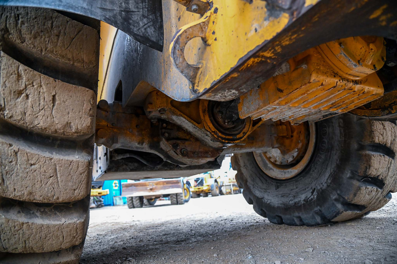 Cargadora de ruedas VOLVO L180G: foto 34 Cargadora de ruedas VOLVO L180G: foto 34