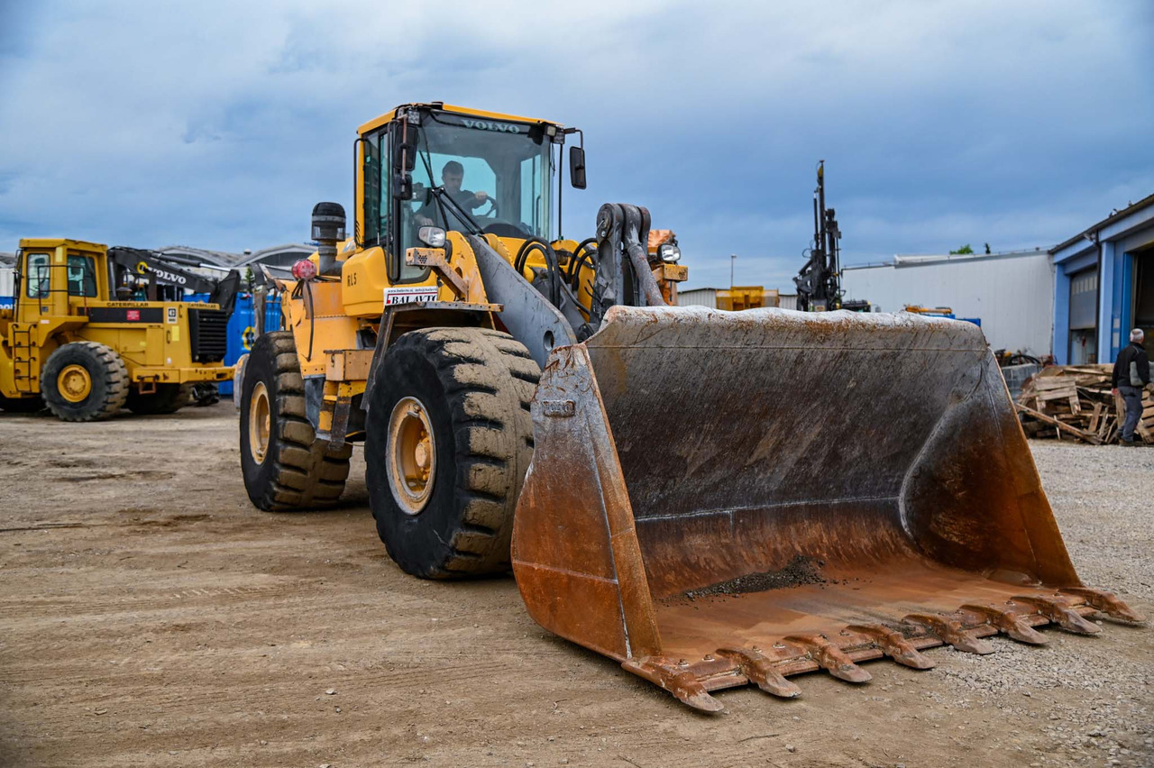 Cargadora de ruedas VOLVO L180G: foto 11 Cargadora de ruedas VOLVO L180G: foto 11