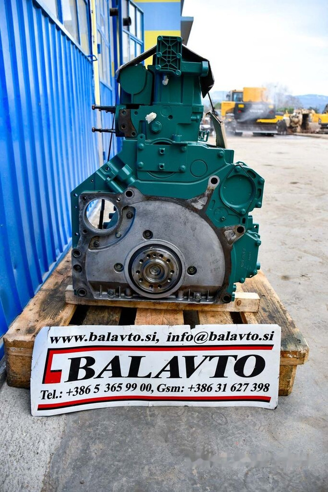 Volvo D7E Long block 11410957 Volvo L120E, L120F, L110E, L110F - Motor para Cargadora de ruedas: foto 5 Volvo D7E Long block 11410957 Volvo L120E, L120F, L110E, L110F - Motor para Cargadora de ruedas: foto 5