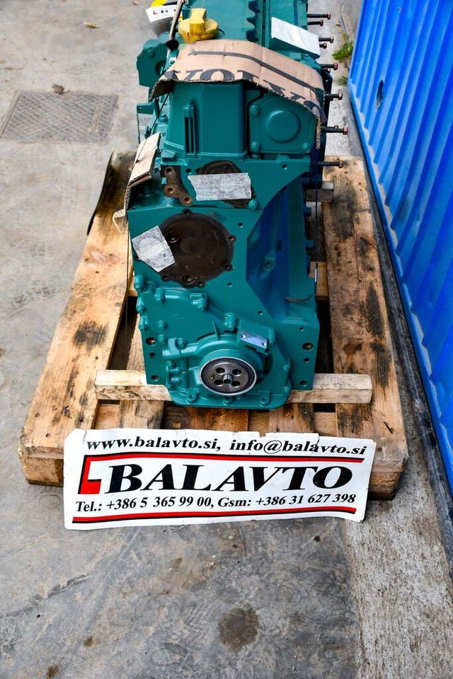 Volvo D7E Long block 11410957 Volvo L120E, L120F, L110E, L110F - Motor para Cargadora de ruedas: foto 4 Volvo D7E Long block 11410957 Volvo L120E, L120F, L110E, L110F - Motor para Cargadora de ruedas: foto 4