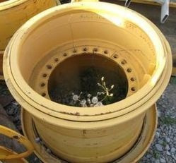 Volvo L220D, L220E, L220F 27x29x3 for tyre 875/65R29 - Llanta: foto 1 Volvo L220D, L220E, L220F 27x29x3 for tyre 875/65R29 - Llanta: foto 1