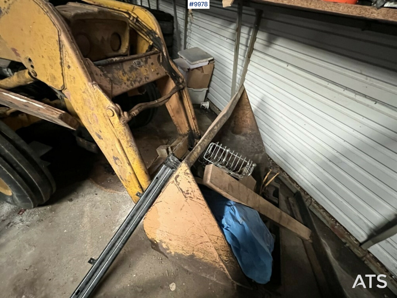 Backhoe loader- MASSEY-FERGUSON 203 - Tractor: foto 3 Backhoe loader- MASSEY-FERGUSON 203 - Tractor: foto 3