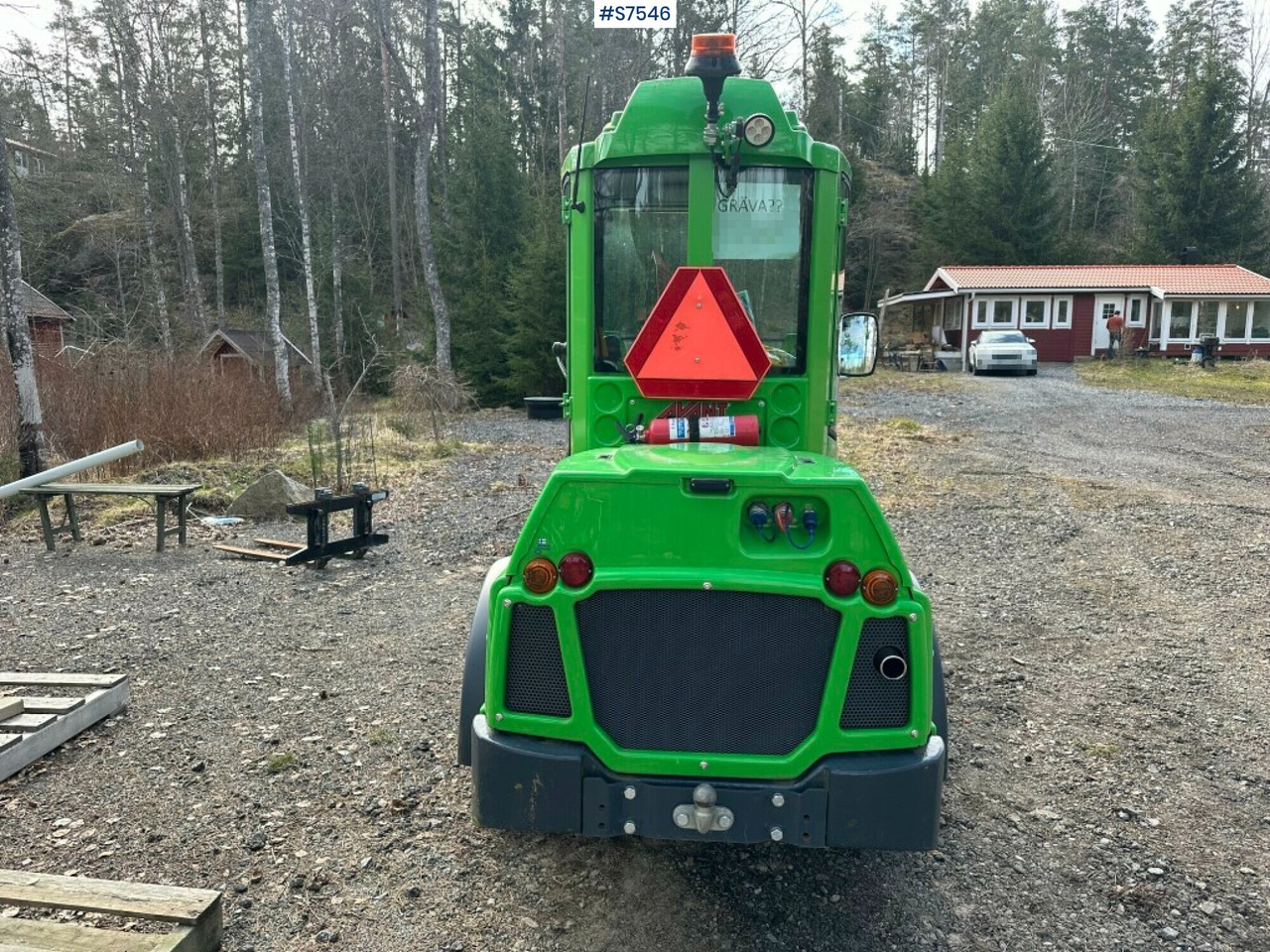 COMPACT LOADER, AVANT 750, WITH MANY TOOLS (SEE VIDEO) - Cargadora articulada: foto 4 COMPACT LOADER, AVANT 750, WITH MANY TOOLS (SEE VIDEO) - Cargadora articulada: foto 4