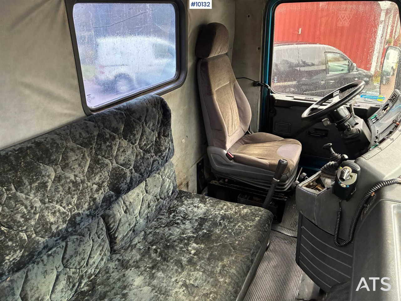 Scania 143H Tractor unit 6x2 - Cabeza tractora: foto 5 Scania 143H Tractor unit 6x2 - Cabeza tractora: foto 5